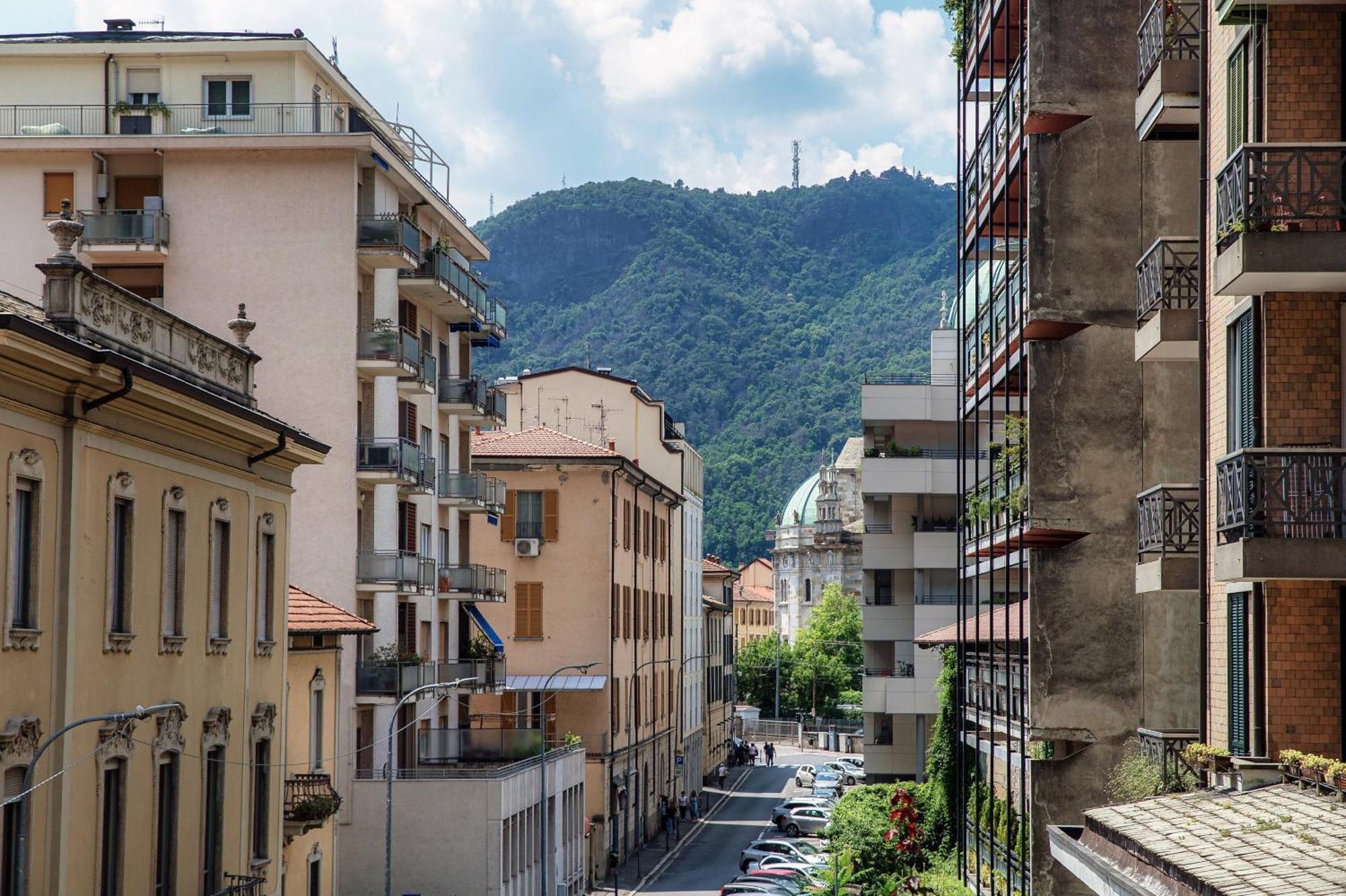 Rezzonico Suites - By Myhomeincomo Exterior foto